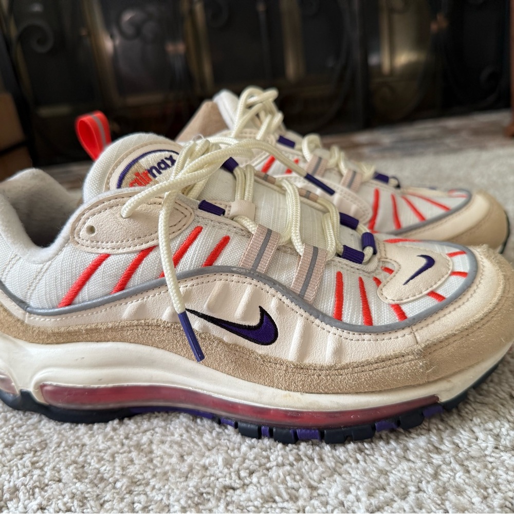 NEW RARE Vintage Nike Air Max 98 Raptors Athletic Sneakers Y2K Women’s 7